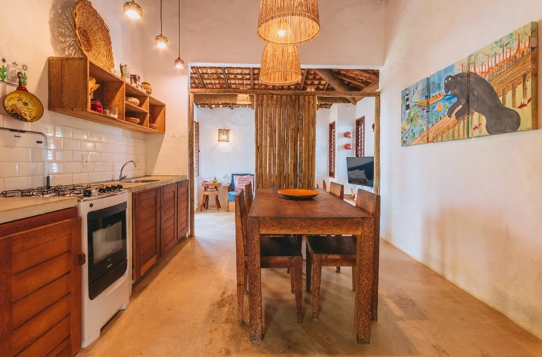 Interior de uma das casas do Pontal da Enseada em Tatuamunha
